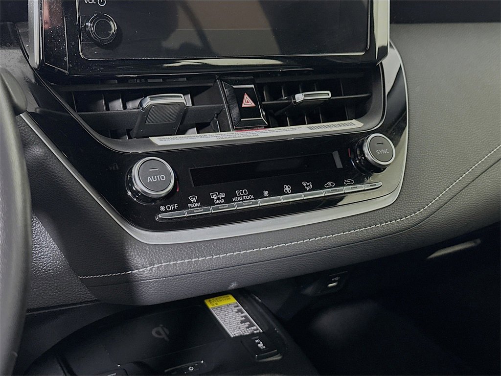 Used 2023 Toyota Corolla XSE image 14