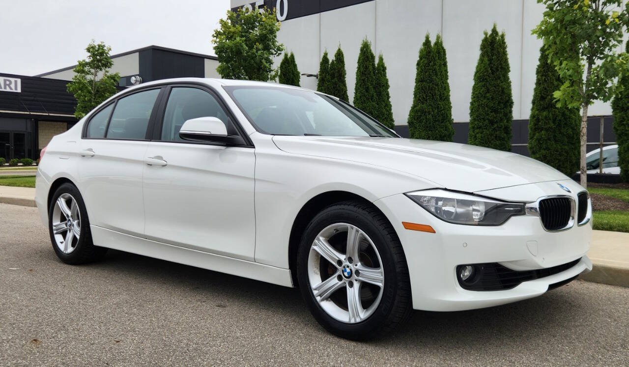Used 2014 BMW 328i xDrive Sedan AWD/4WD image 18