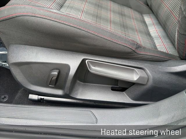 Used 2022 Volkswagen GTI SE image 27