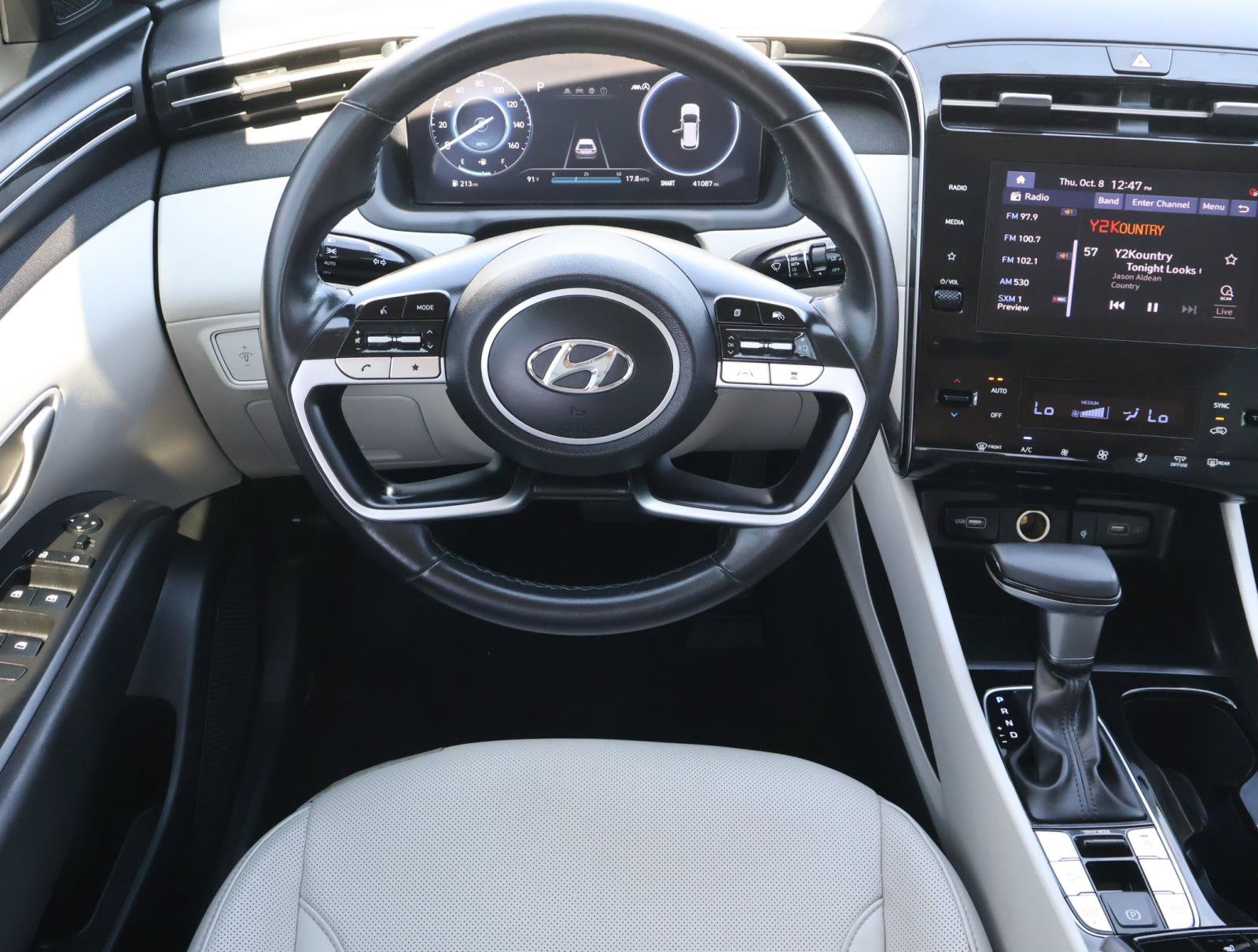 Used 2023 Hyundai Tucson SEL w/ Convenience Package FWD image 9