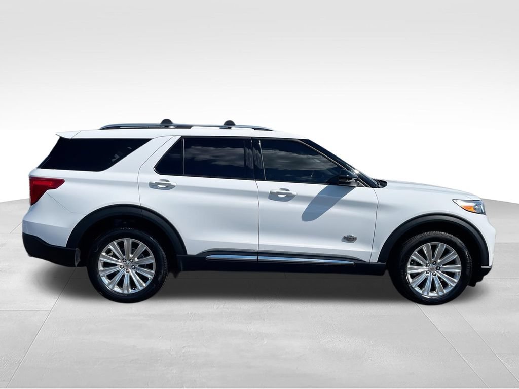 Used 2021 Ford Explorer King Ranch w/ Premium Technology Package AWD/4WD image 9
