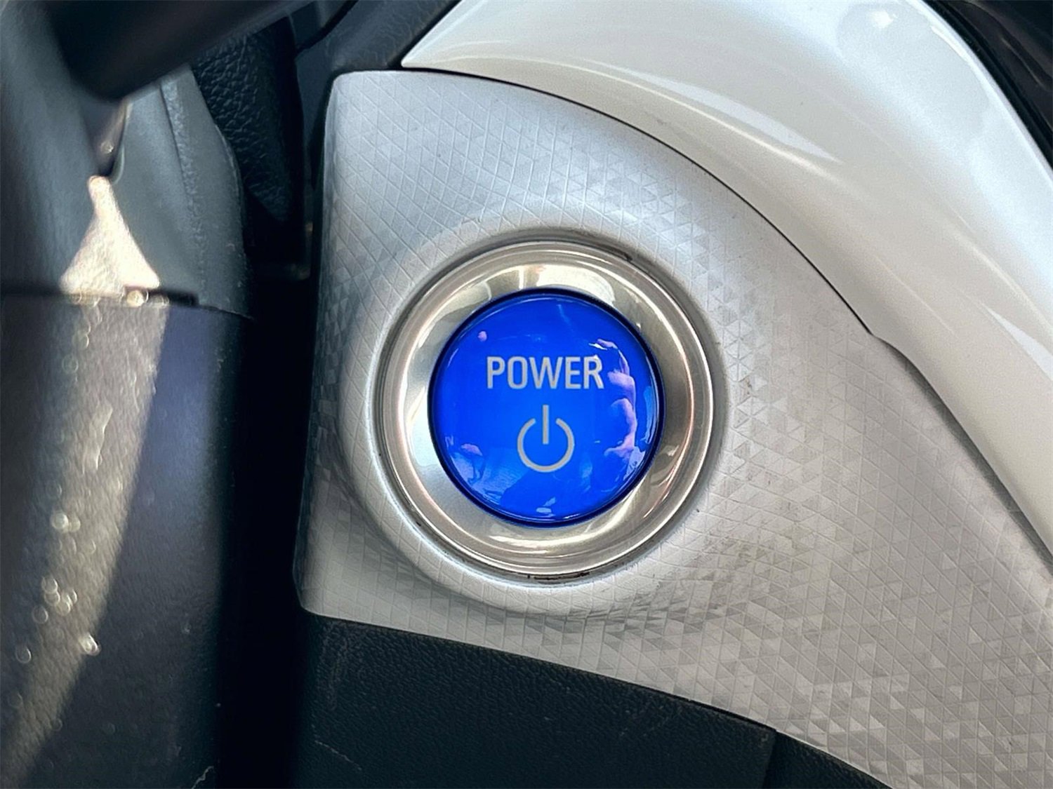 Used 2017 Chevrolet Bolt LT image 26