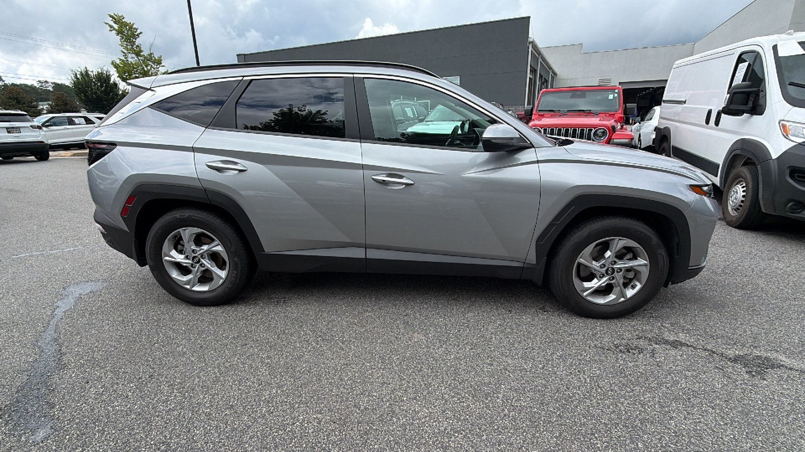 Used 2022 Hyundai Tucson SEL w/ Cargo Package FWD image 7