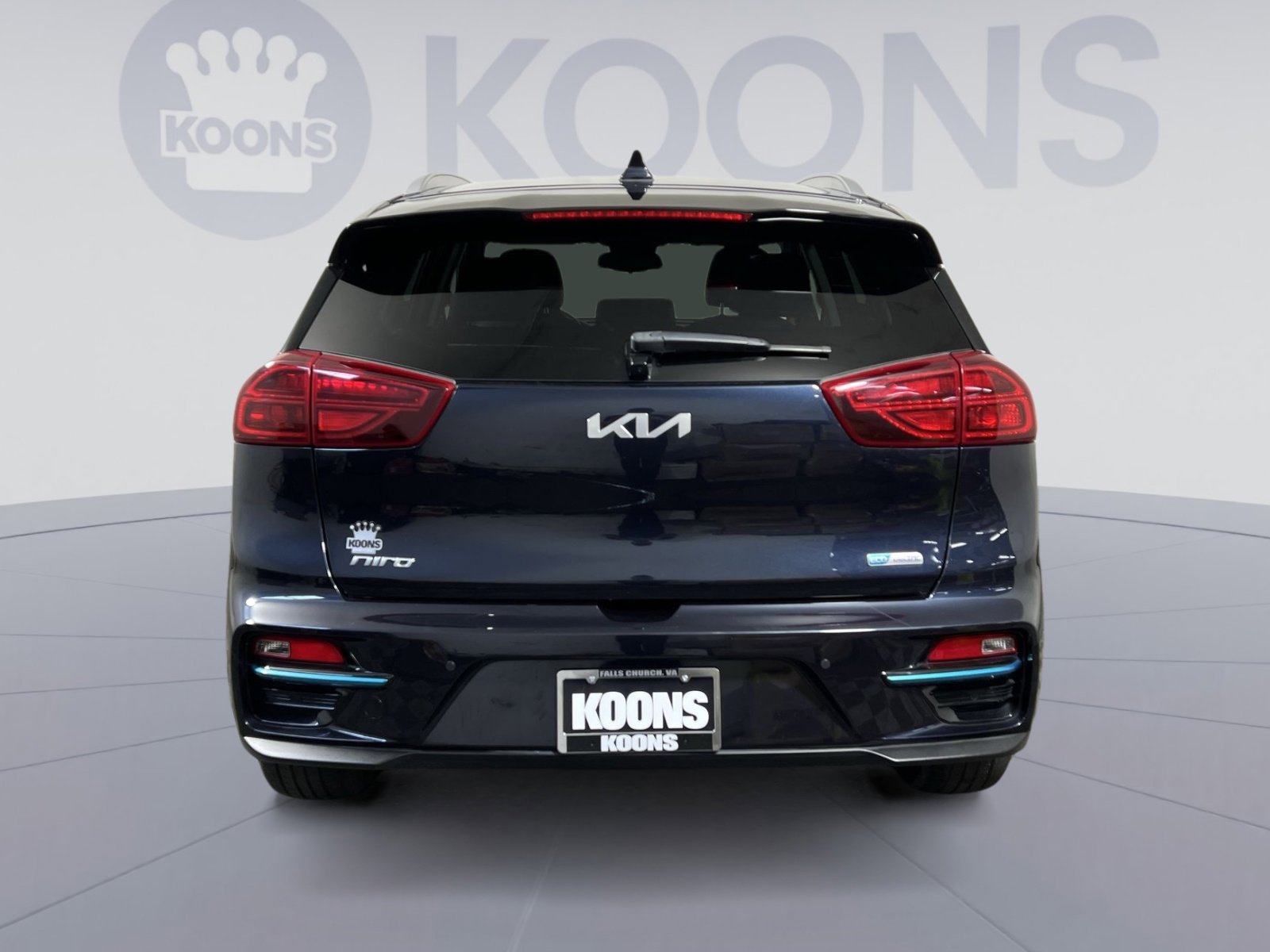 Used 2022 Kia Niro EX Premium w/ Cold Weather Package image 5
