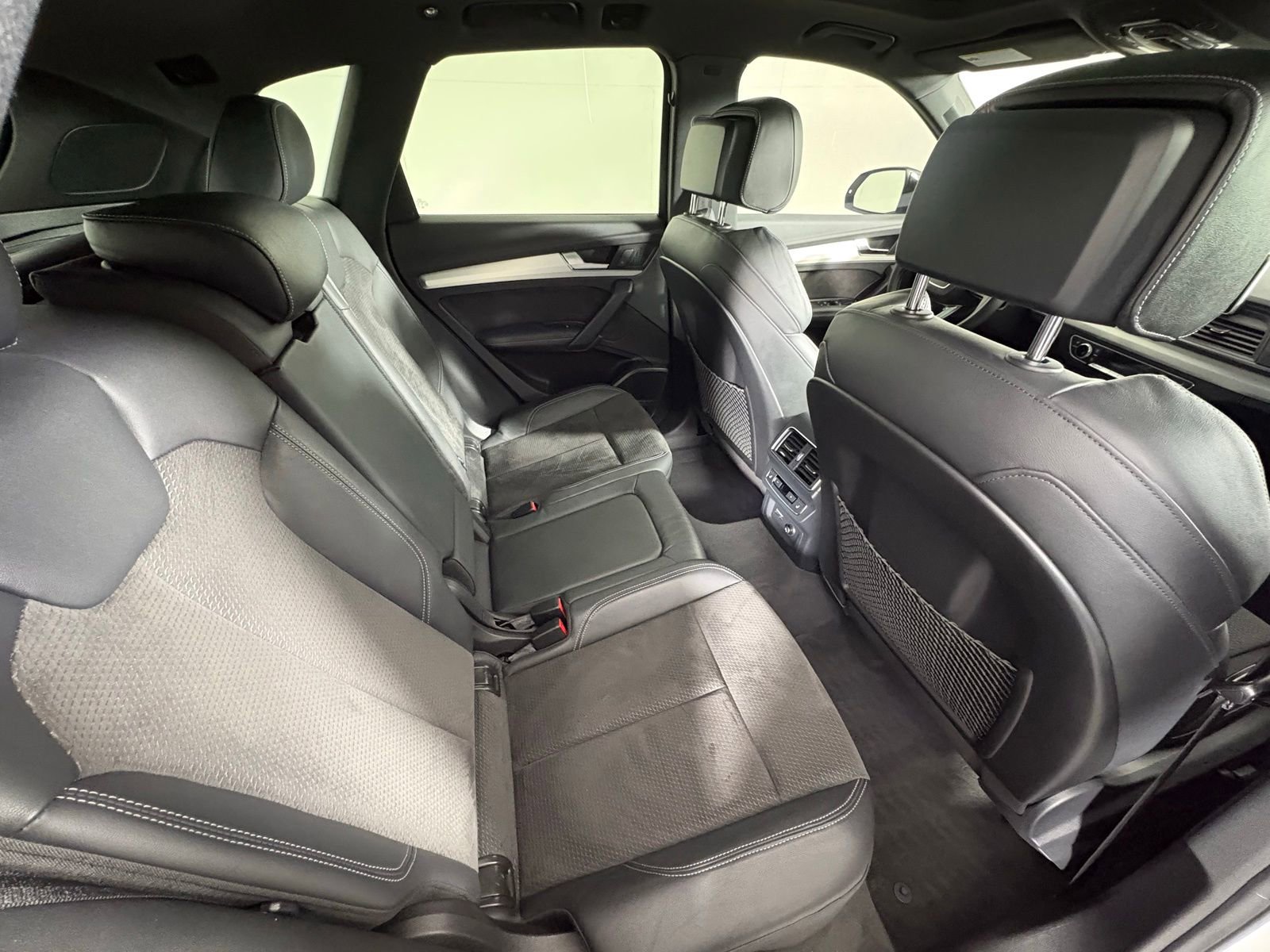 Used 2019 Audi SQ5 Premium Plus w/ Premium Plus Package AWD/4WD image 14