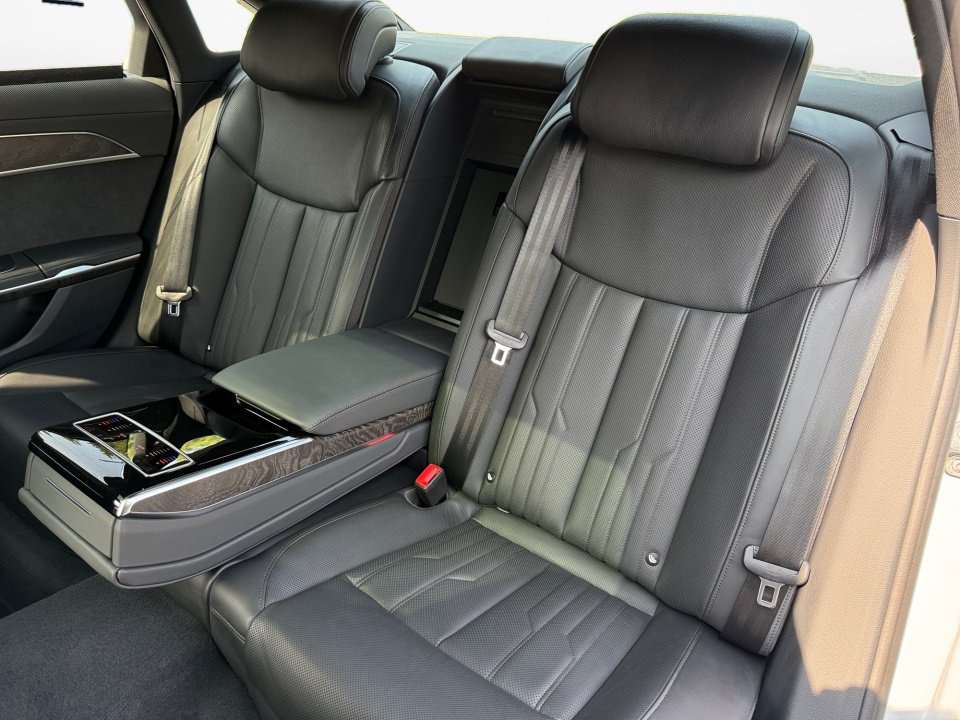New 2026 Audi A8 L 3.0T AWD/4WD image 12