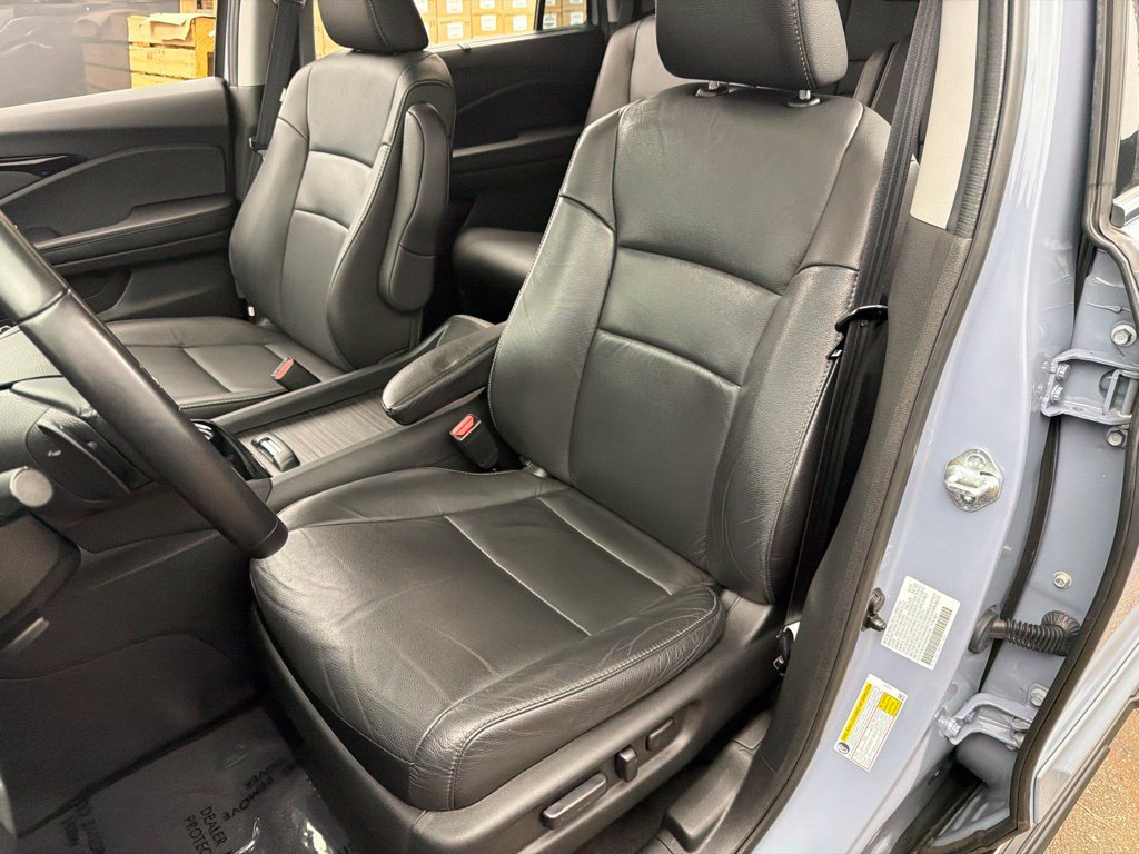 Used 2022 Honda Pilot Touring image 23