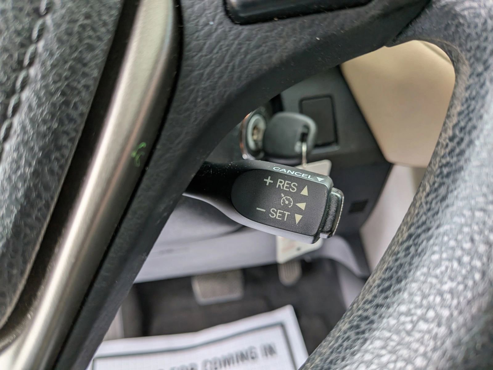 Used 2015 Toyota RAV4 XLE AWD/4WD image 46