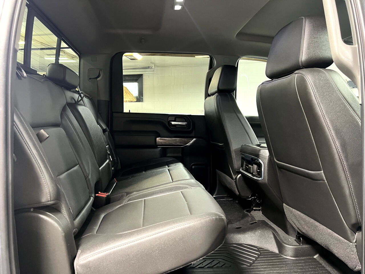 Used 2022 Chevrolet Silverado 3500 LTZ image 14
