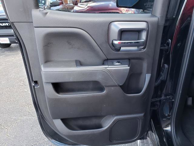 Used 2018 Chevrolet Silverado 1500 LT w/ All Star Edition image 12