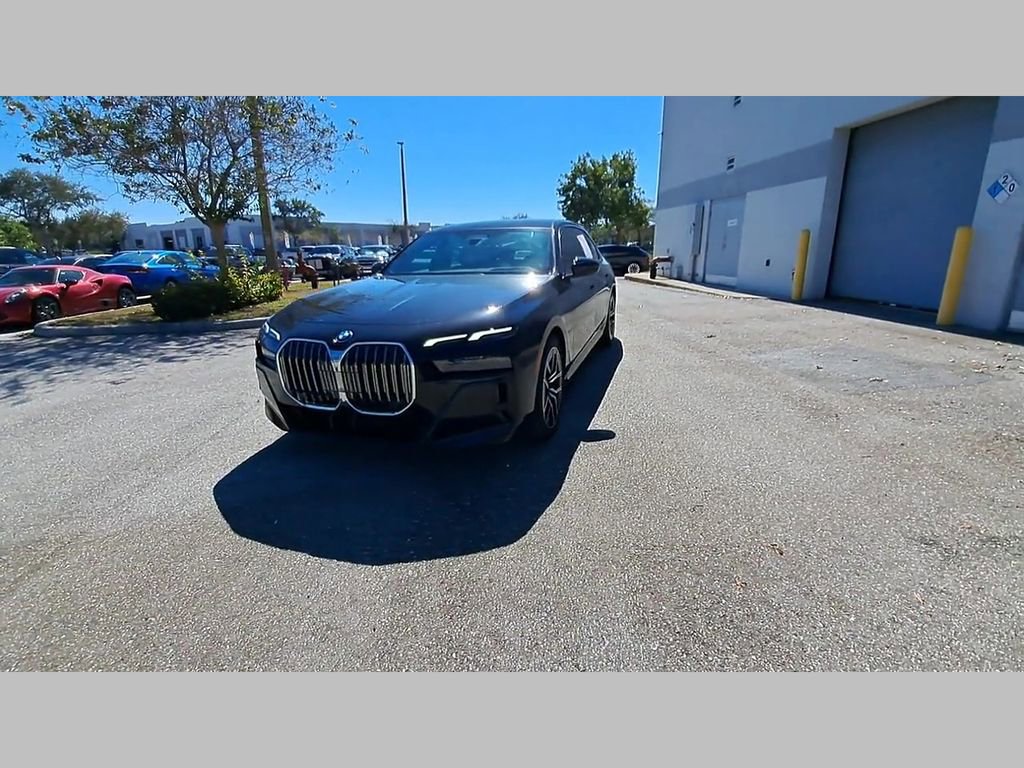 Used 2024 BMW 750e xDrive image 47
