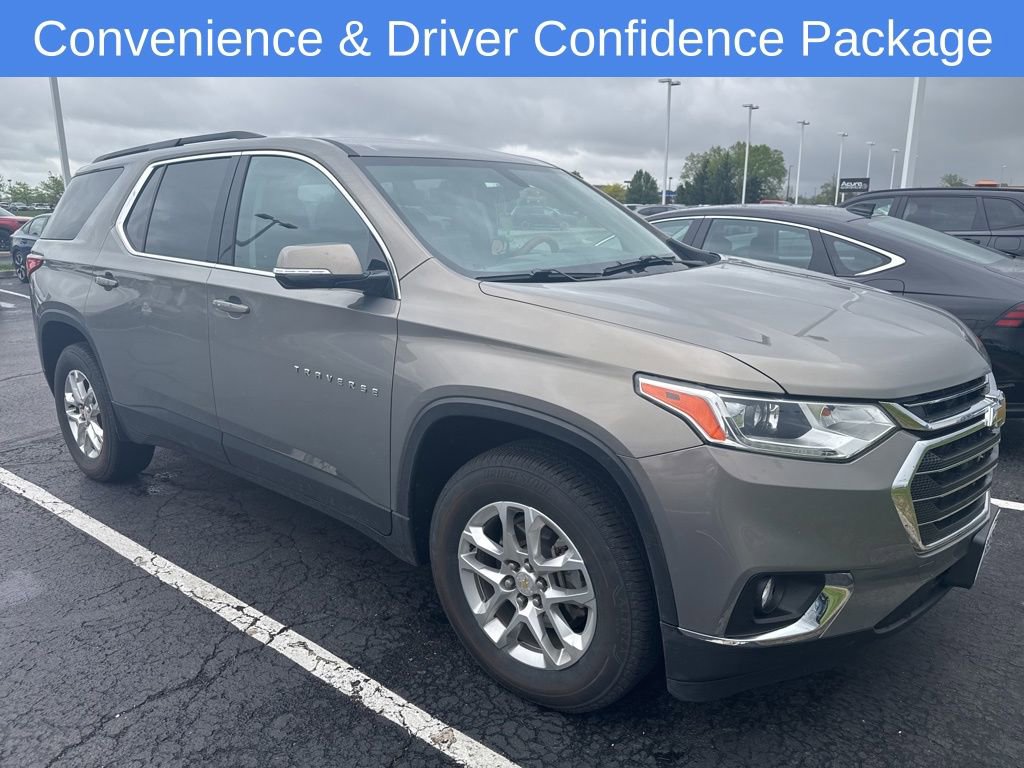 Used 2019 Chevrolet Traverse LT FWD image 2