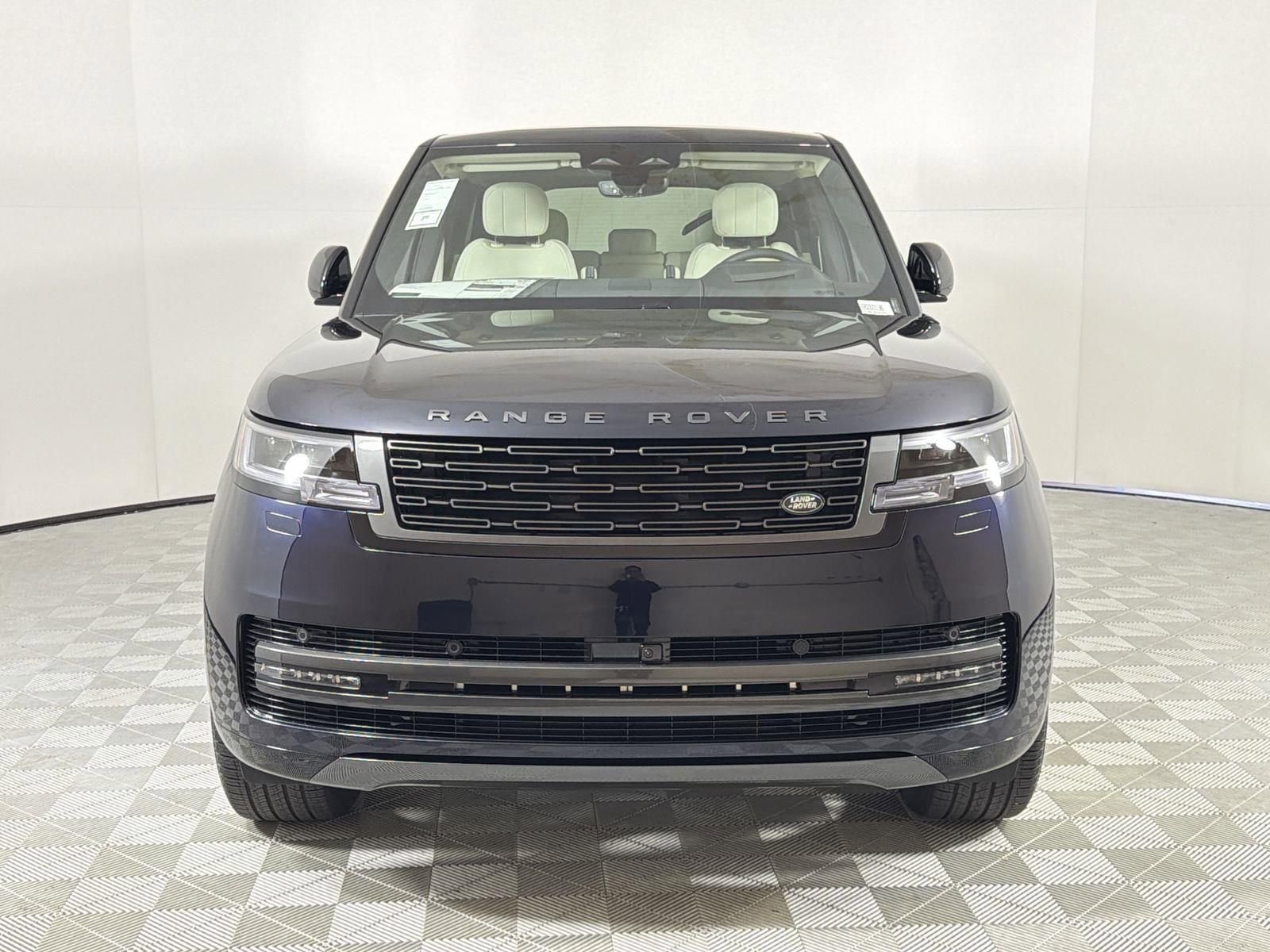 New 2026 Land Rover Range Rover SE image 8