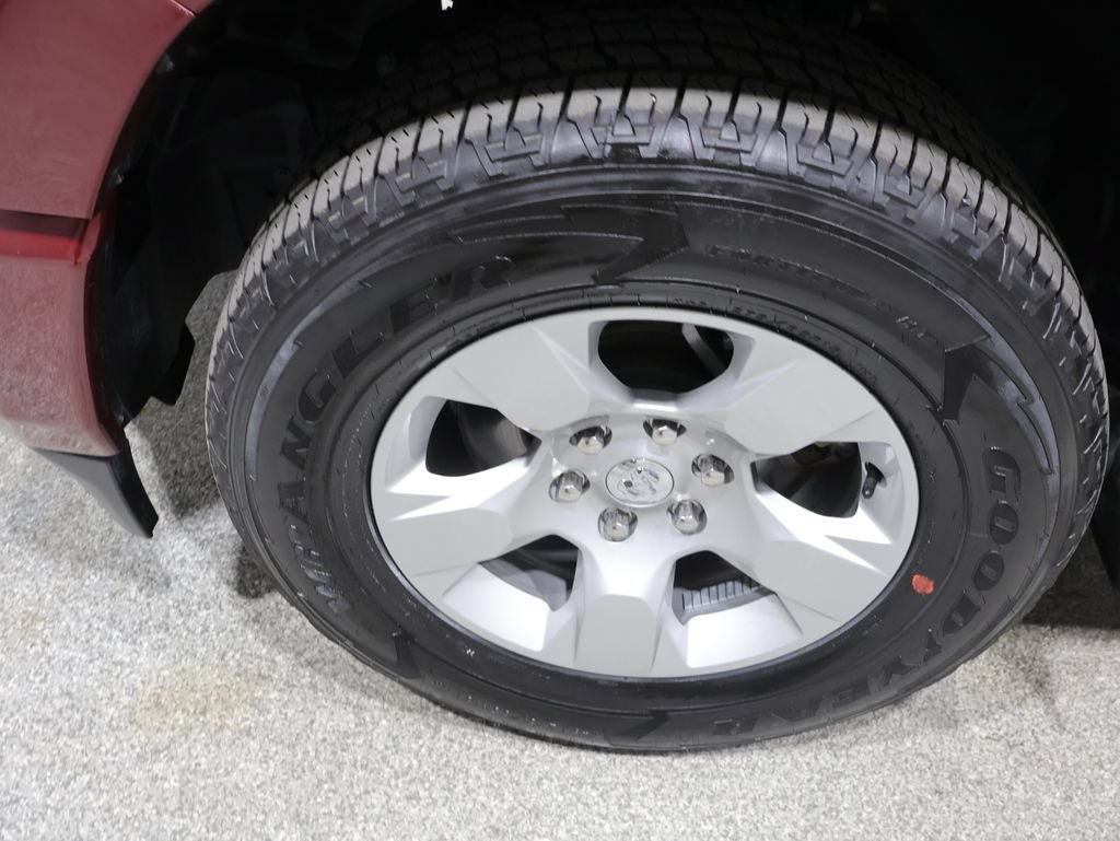 Used 2023 RAM 1500 Big Horn AWD/4WD image 9