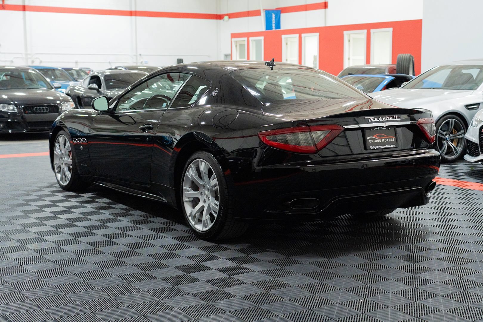 Used 2014 Maserati GranTurismo Sport RWD image 4