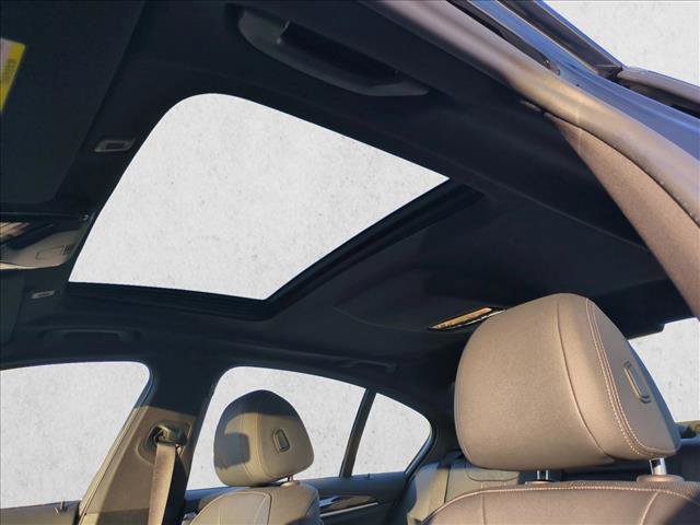 Used 2023 BMW 530i w/ Convenience Package image 16