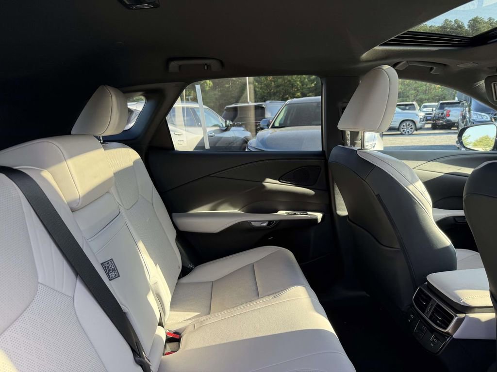 Used 2024 Lexus RX 350 Premium Plus image 17
