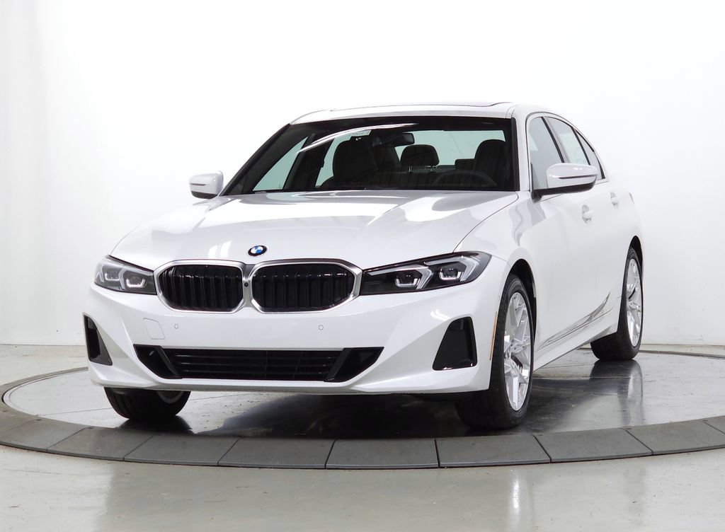 Used 2026 BMW 330i xDrive Sedan w/ Convenience Package AWD/4WD image 3