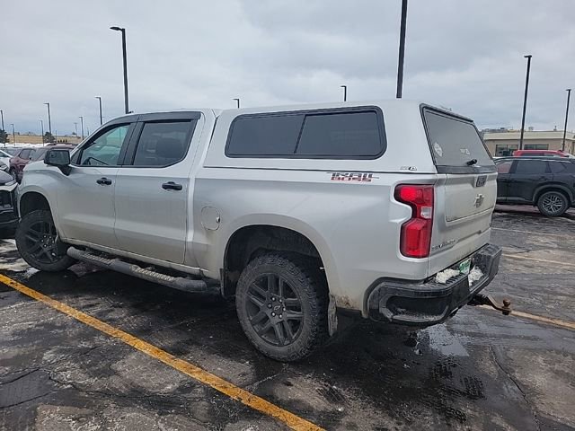 Used 2021 Chevrolet Silverado 1500 LT Trail Boss w/ Convenience Package II image 2
