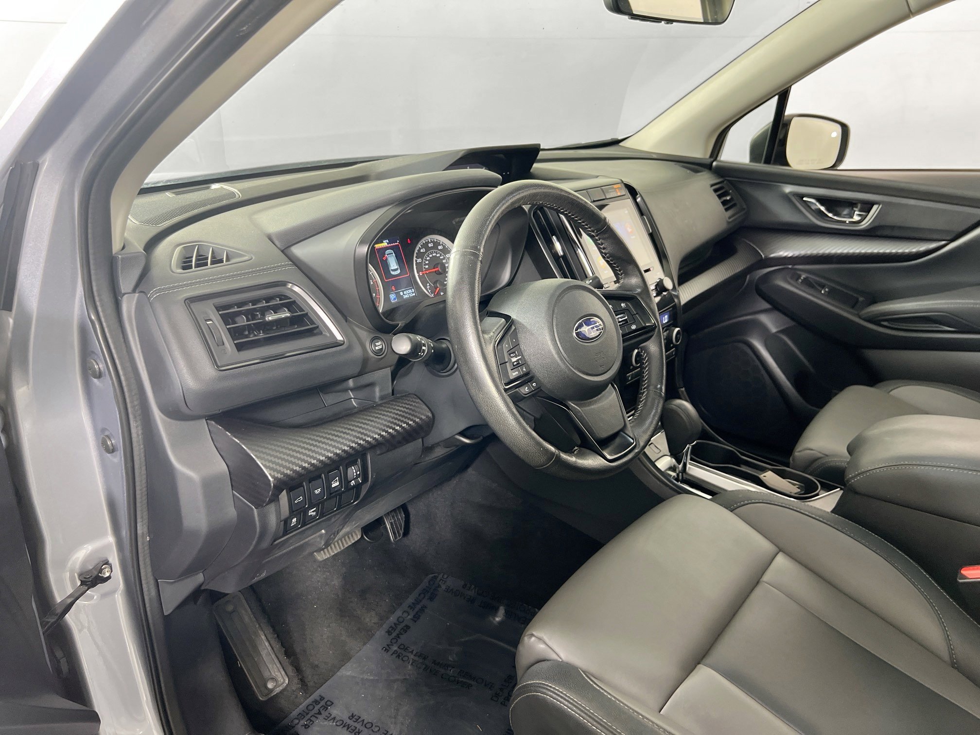 Used 2022 Subaru Ascent Onyx Edition image 9