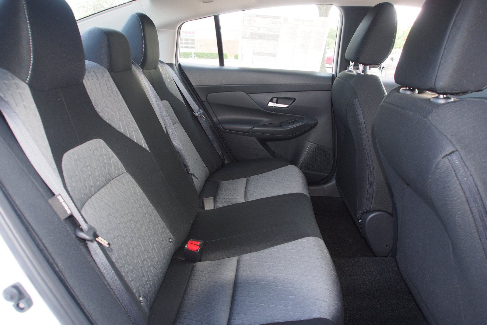 Used 2026 Nissan Sentra SV w/ SV Convenience Package FWD image 13