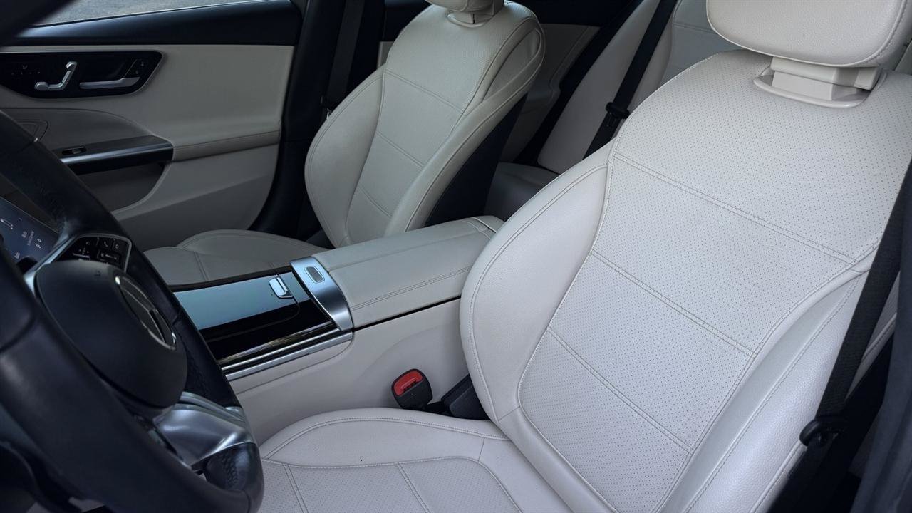 Used 2022 Mercedes-Benz C 300 4MATIC Sedan image 29