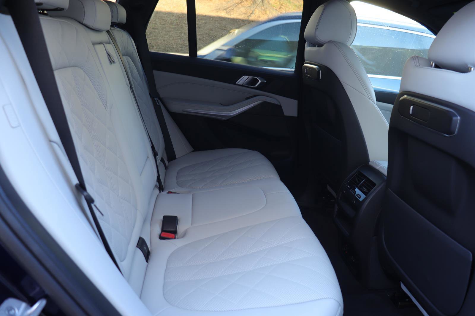 Certified 2024 BMW X5 sDrive40i w/ M Sport Package image 22