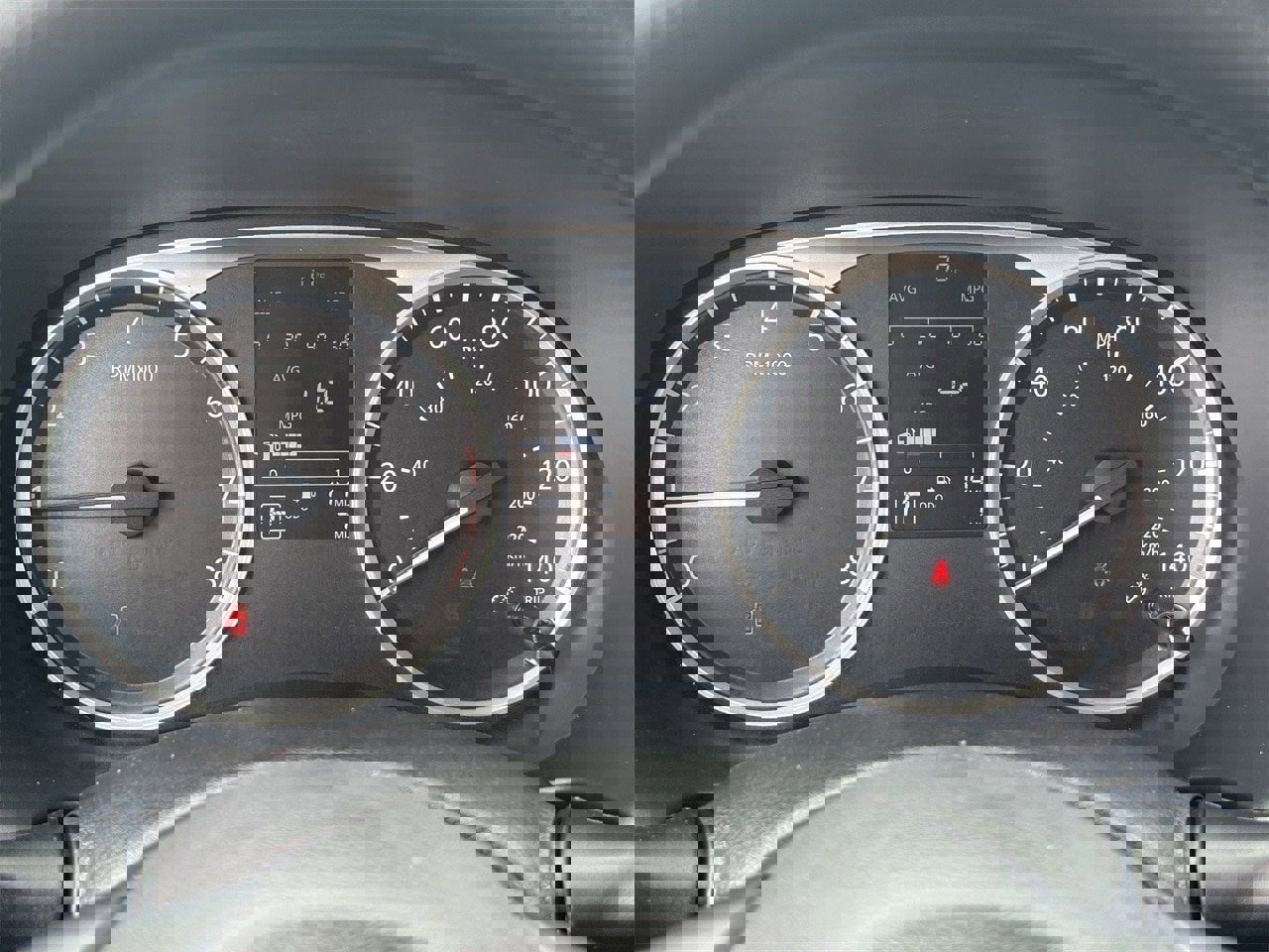 New 2025 Nissan Kicks Play S image 31