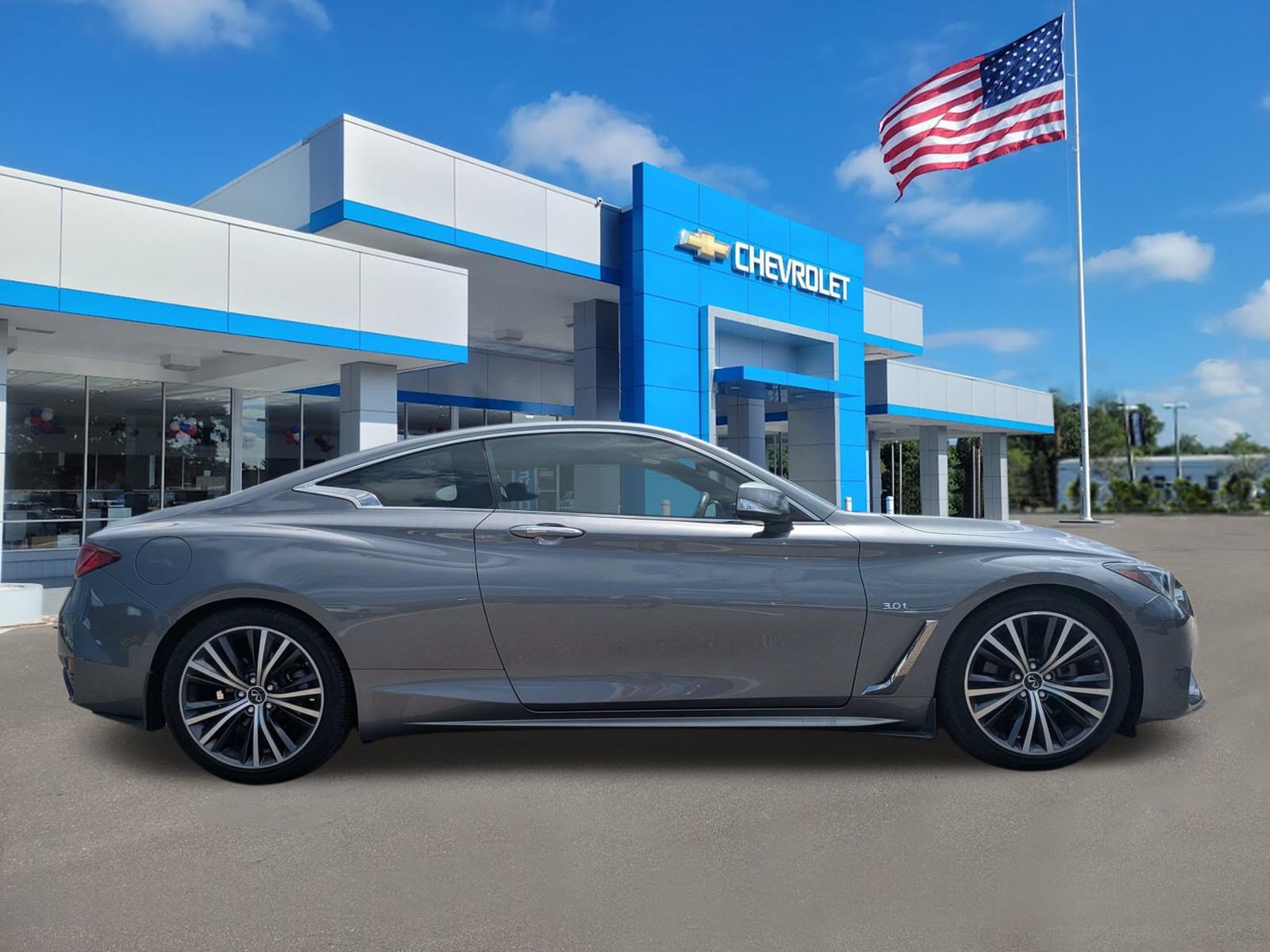 Used 2020 INFINITI Q60 3.0t Luxe RWD image 2