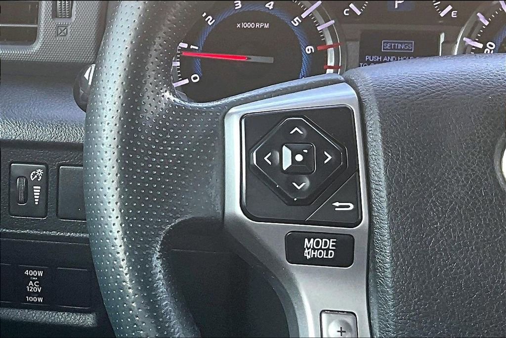 Used 2018 Toyota 4Runner SR5 Premium image 26