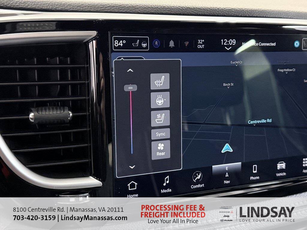 New 2026 Chrysler Pacifica Limited w/ S Appearance Package AWD/4WD image 23