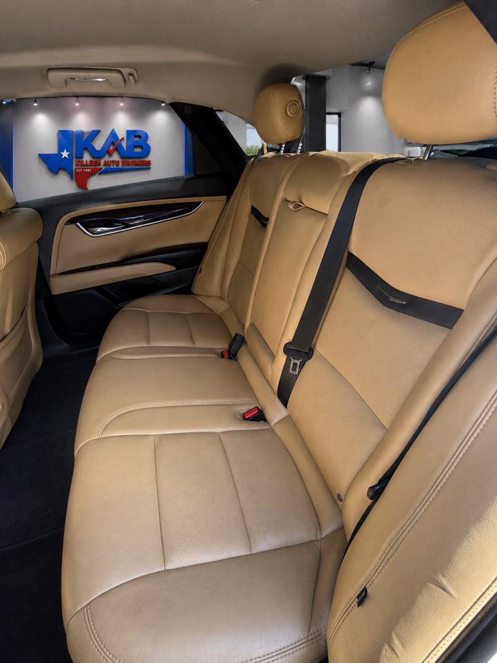 Used 2013 Cadillac XTS Luxury FWD image 14
