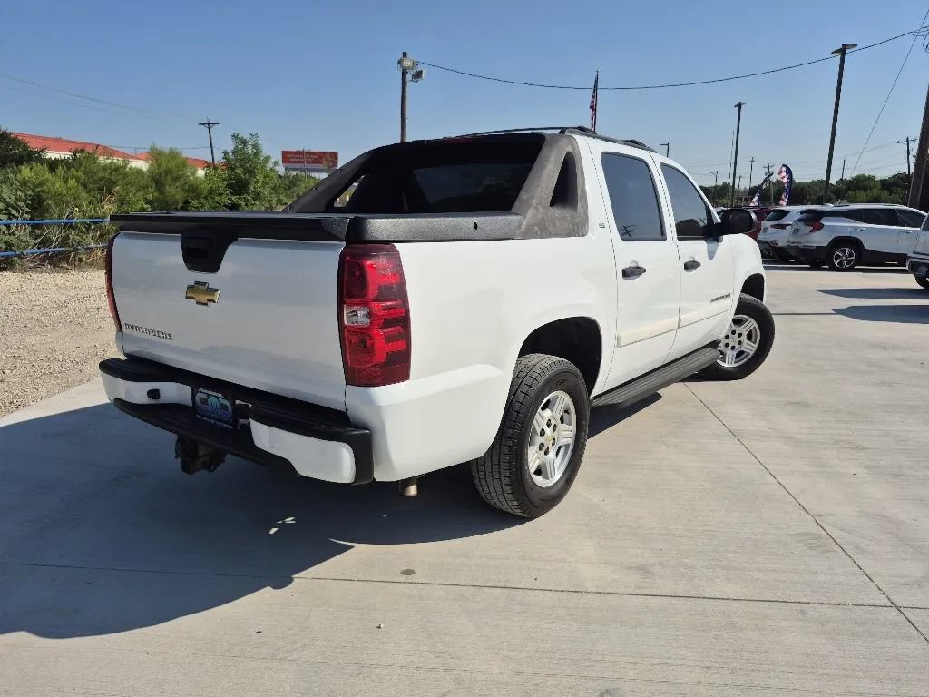 Used 2007 Chevrolet Avalanche LS RWD image 6