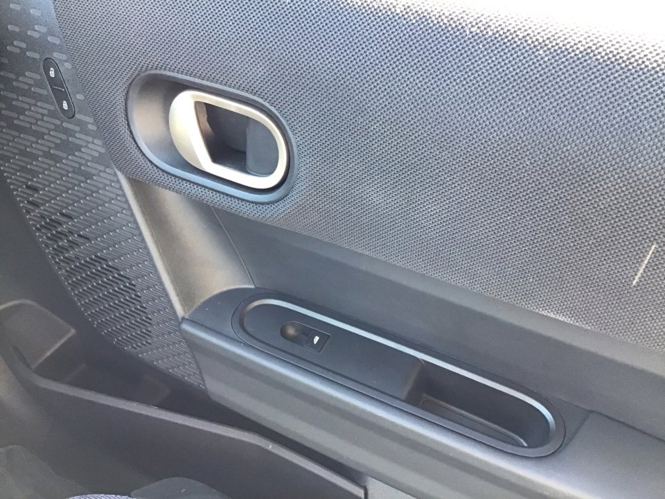 Certified 2025 MINI Cooper S image 31