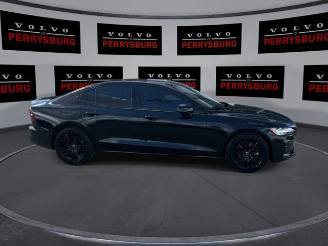 Used 2024 Volvo S60 B5 Plus image 9