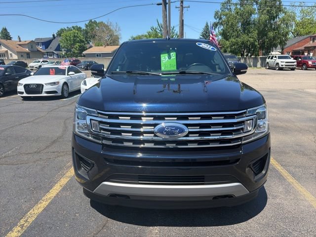 Used 2021 Ford Expedition Max XLT AWD/4WD image 2