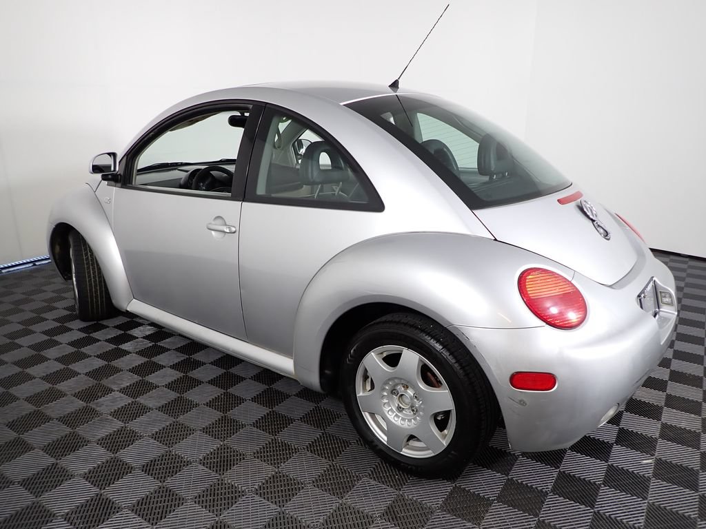 Used 2000 Volkswagen Beetle GLS FWD image 9