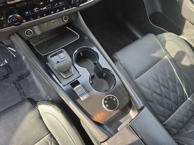 Used 2022 Nissan Rogue Platinum image 28