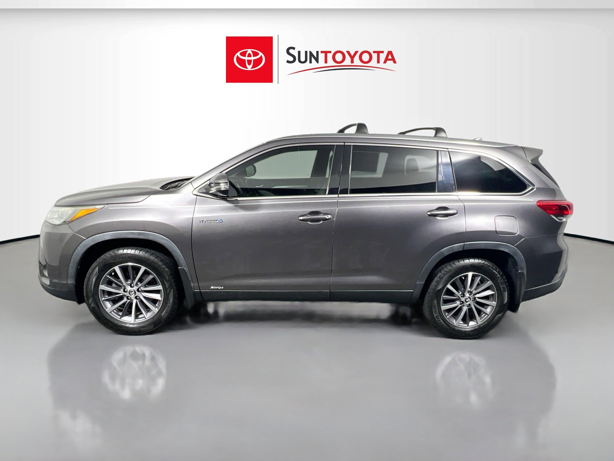 Used 2019 Toyota Highlander XLE image 7
