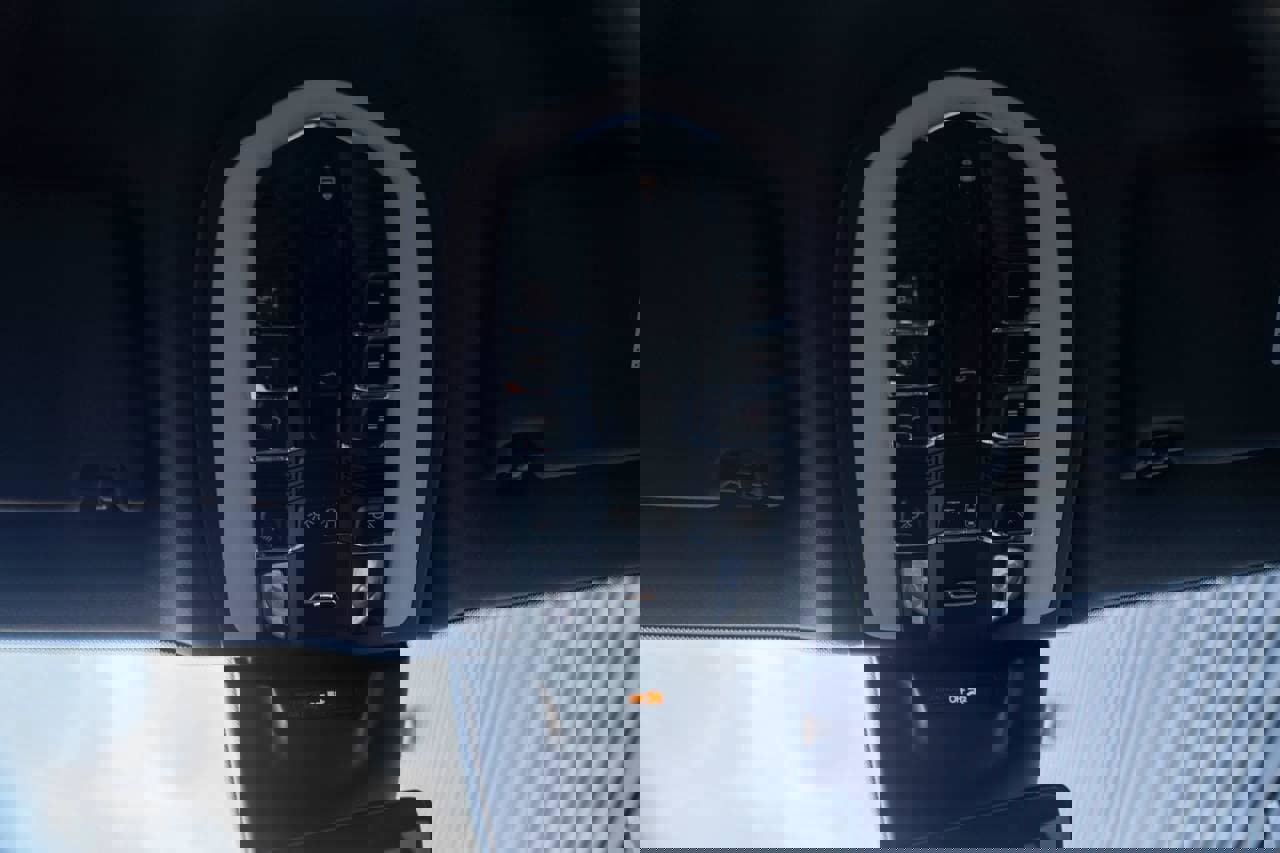 New 2026 Porsche Macan S image 17