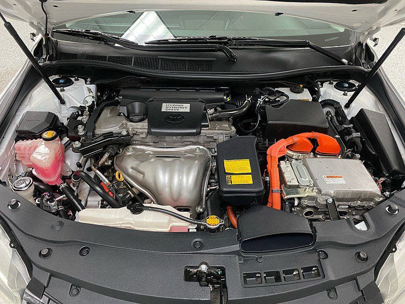 Used 2015 Toyota Camry LE image 14