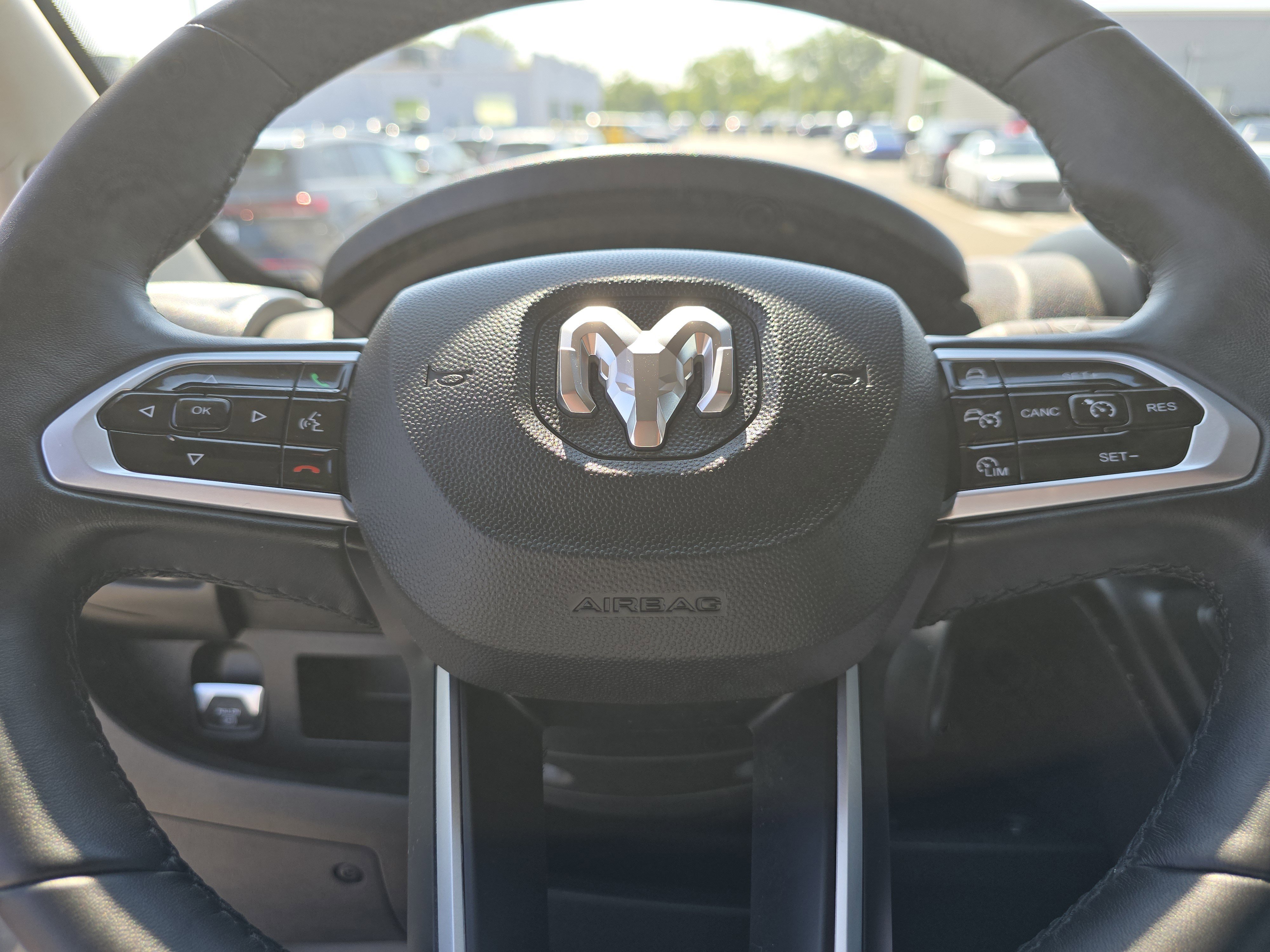 Used 2024 RAM ProMaster 3500 w/ Delivery Van Package image 23