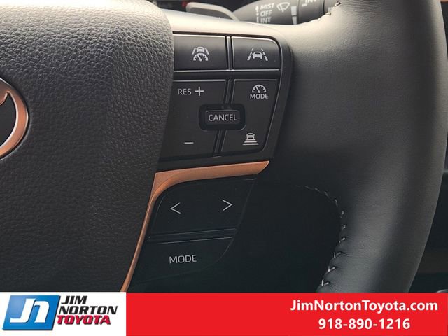 Used 2026 Toyota Crown Signia image 32