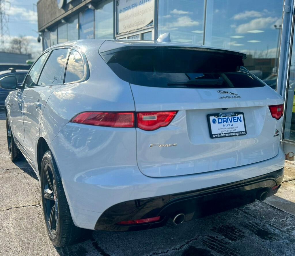 Used 2017 Jaguar F-PACE S AWD/4WD image 37