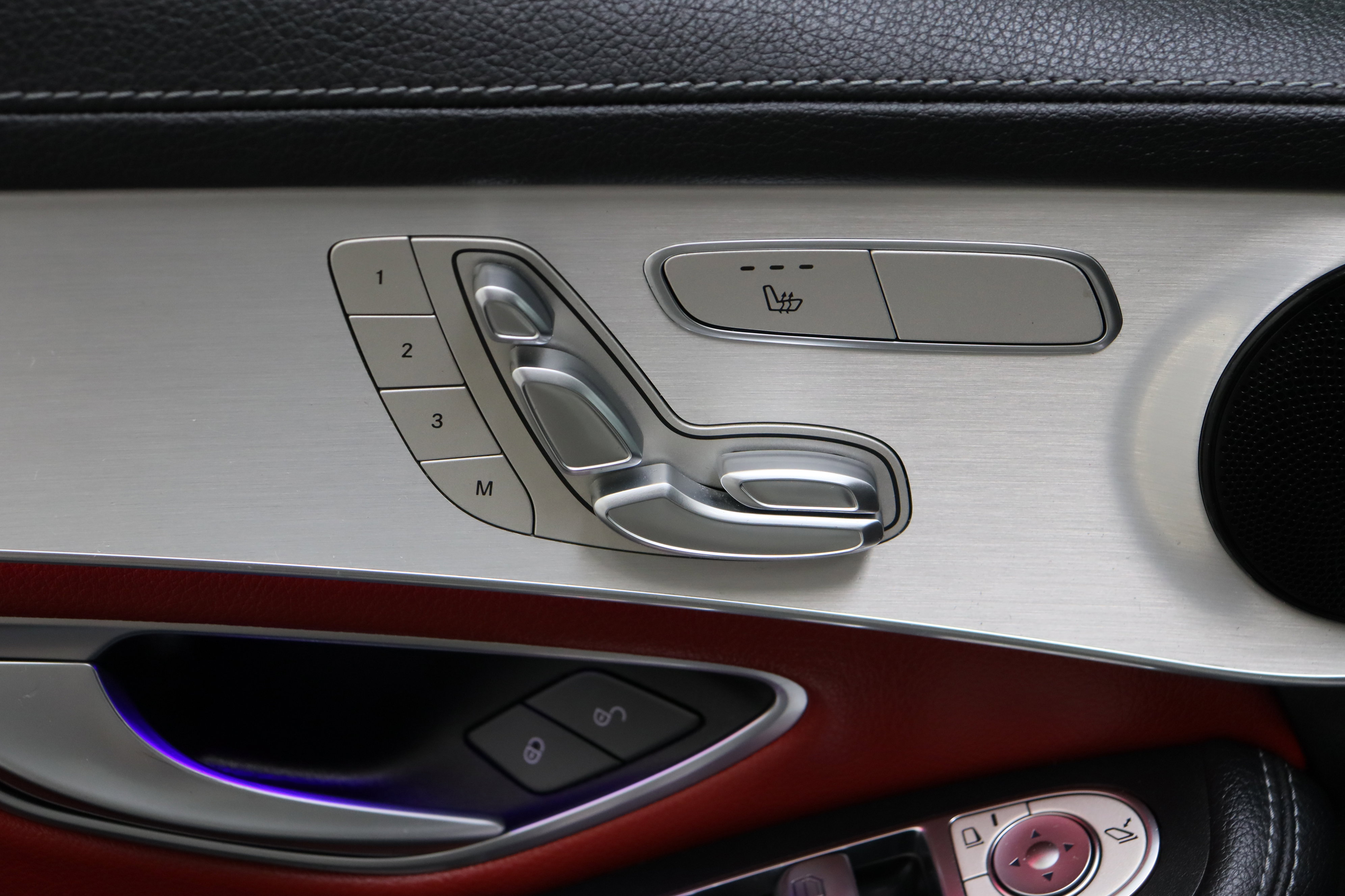 Used 2022 Mercedes-Benz GLC 300 4MATIC Coupe image 13