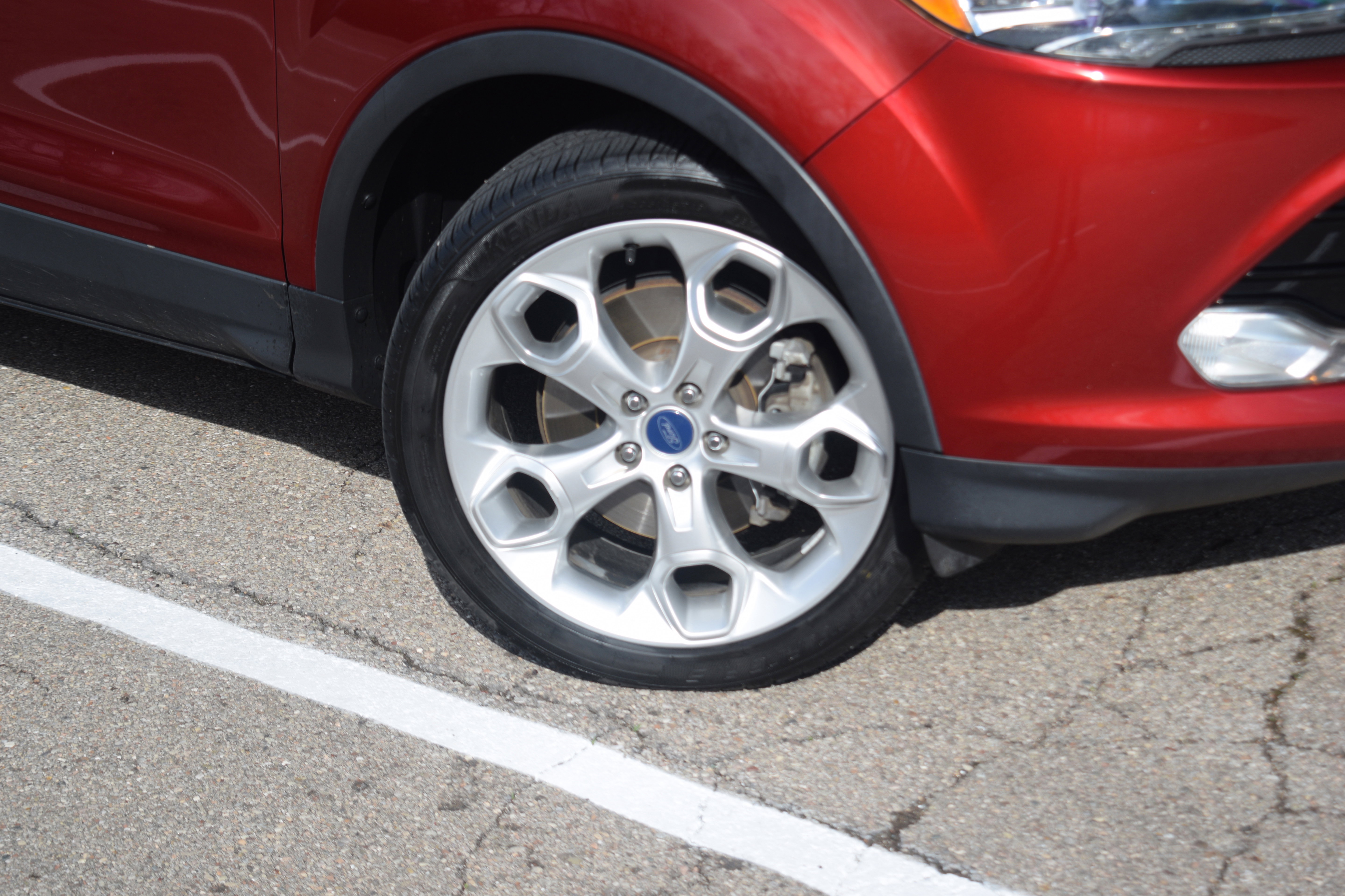 Used 2013 Ford Escape Titanium image 27