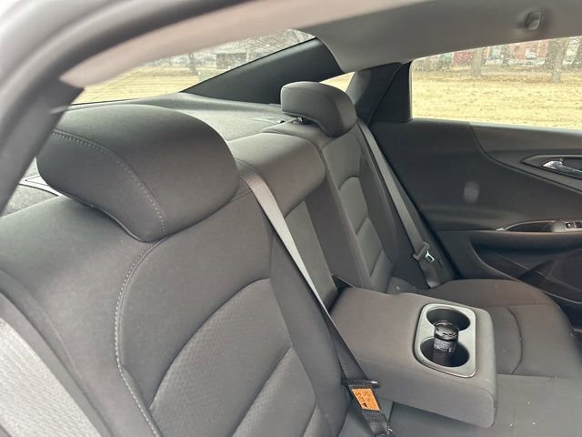 Used 2021 Chevrolet Malibu LT image 20