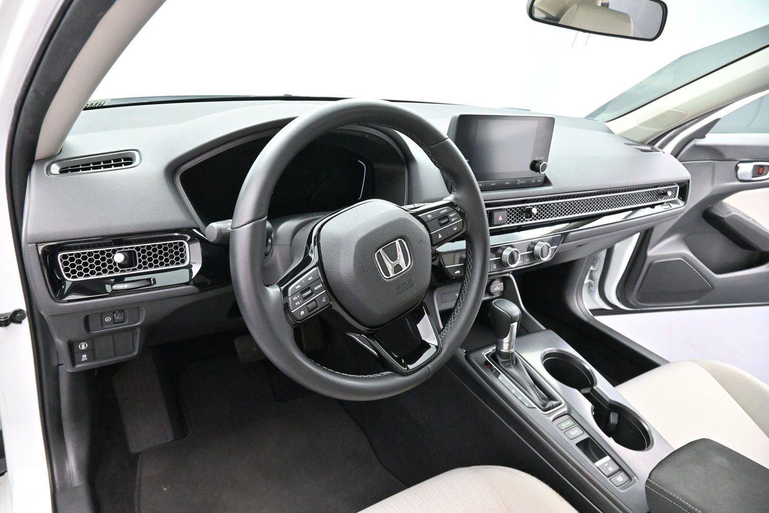 Used 2022 Honda Civic EX image 15