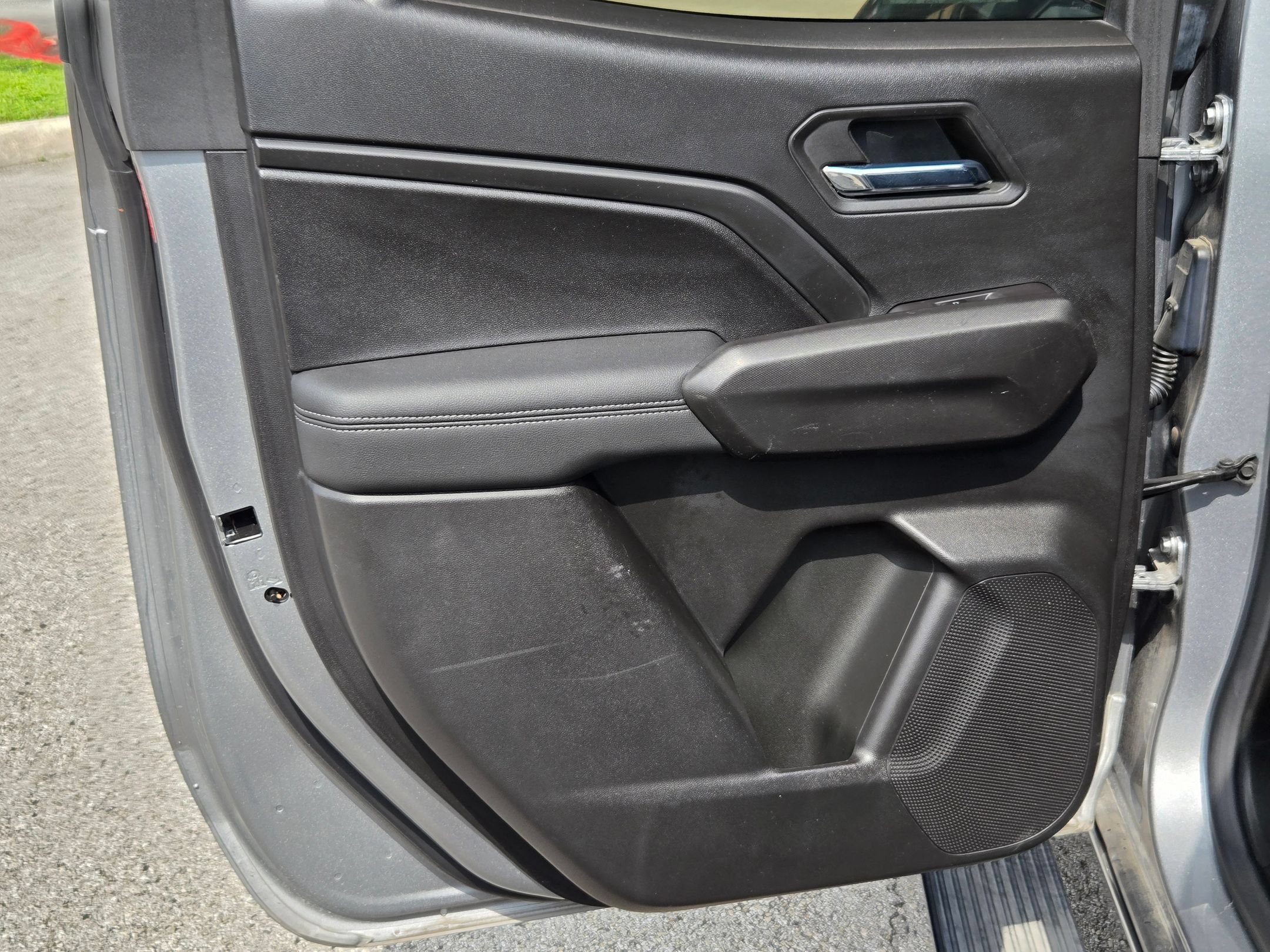 Used 2023 GMC Canyon Elevation w/ Convenience Package RWD image 15