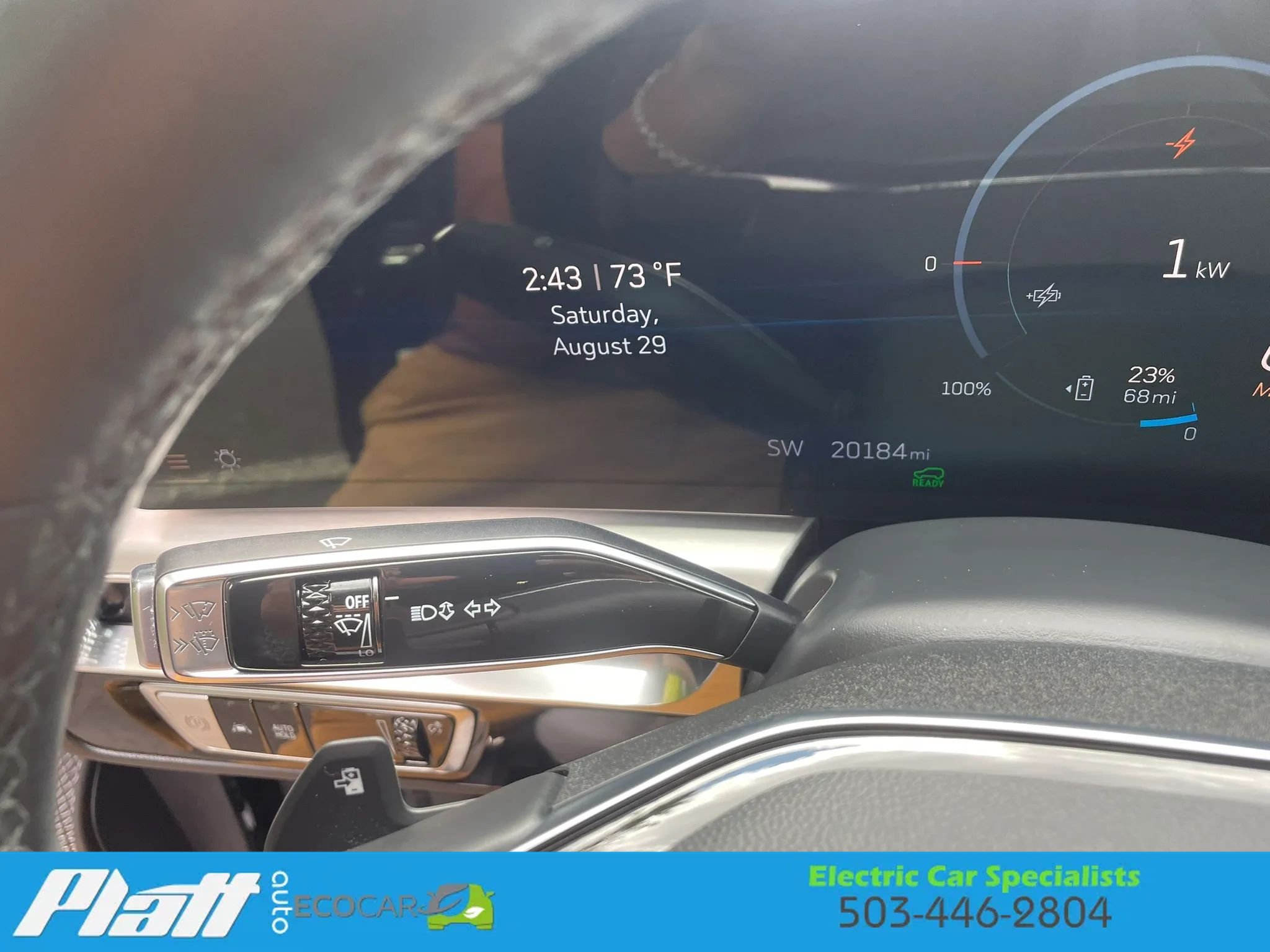 Used 2024 Cadillac Lyriq Luxury AWD/4WD image 32